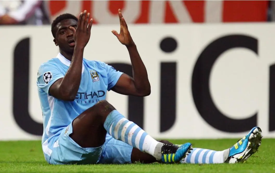 Jiuyou Sports-老鹰前途光明！，德罗巴新星出色发挥表现突出比赛高潮迭起(小鹰vs巴博萨)