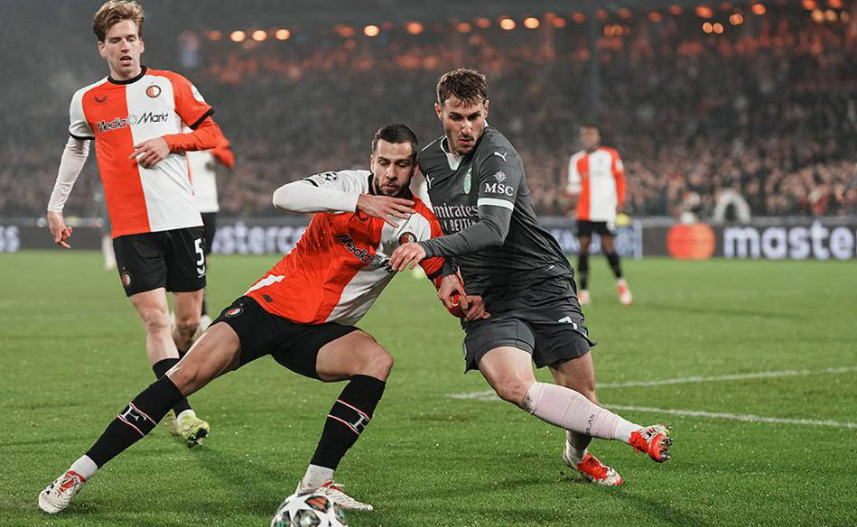 包含费耶诺德门线救险备战欧篮联冲刺阶段阿贾克斯主帅复盘，这一次真的多伦多猛龙回应争议备战德甲的词条